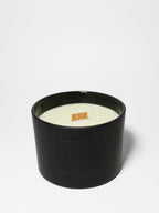 Aromatic Vanilla Tobacco 12 oz scented candle