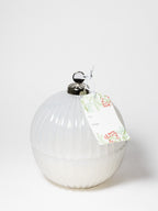 Aromatic Winter White 6 oz scented candle