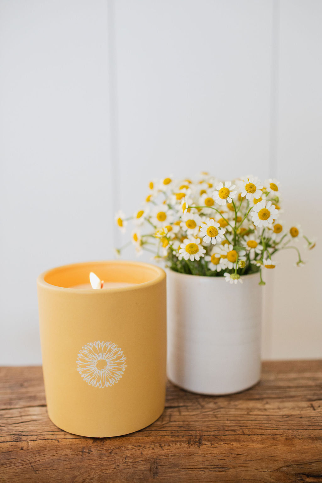 Aromatic Sun Washed Citrus 12 oz scented candle