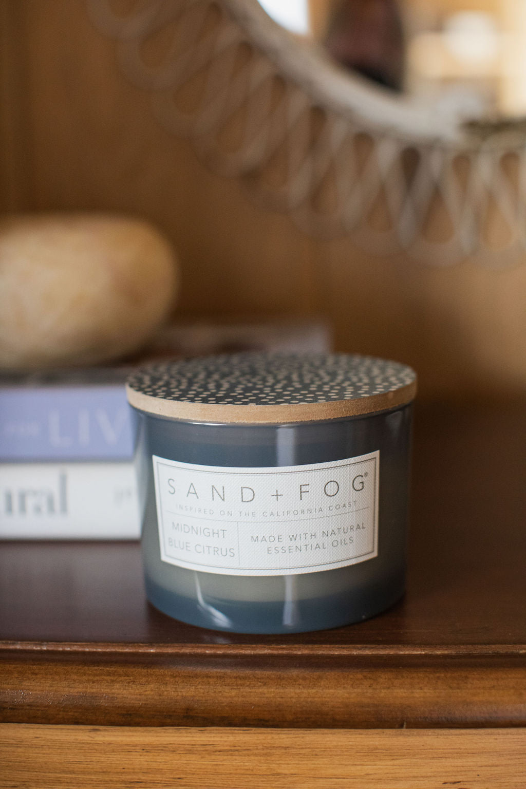 Aromatic Midnight Blue Citrus 12 oz scented candle
