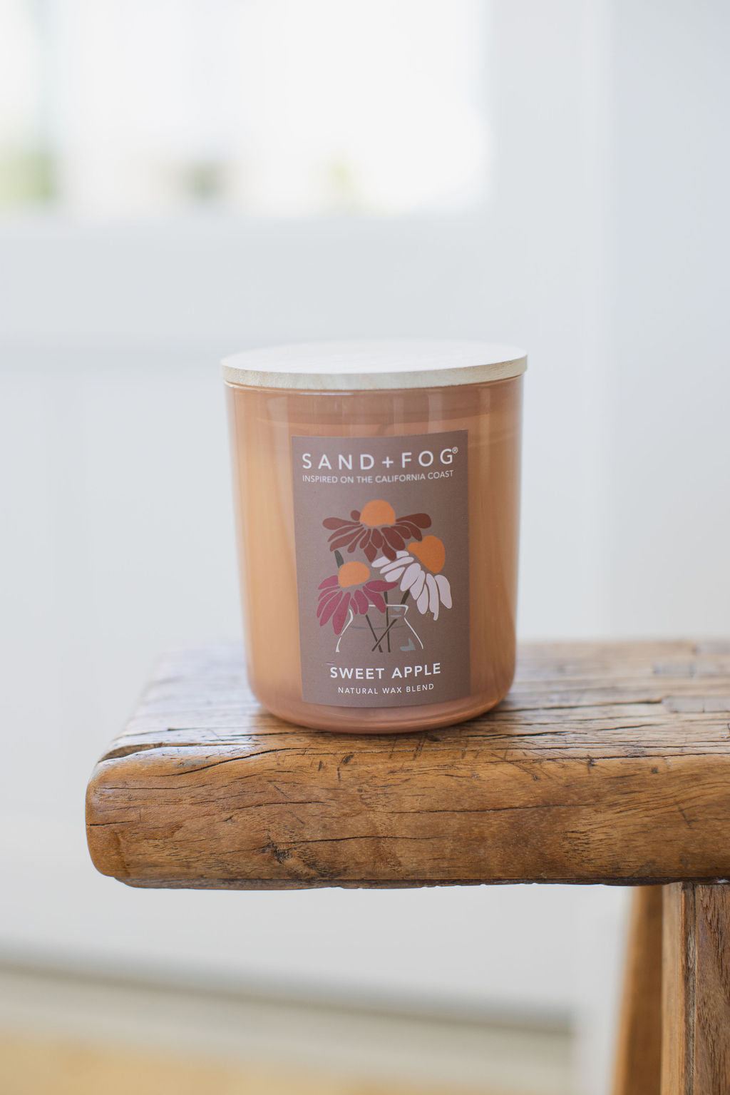 Aromatic Sweet Apple 10 oz scented candle