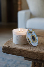 Aromatic Lychee & Currant 12 oz scented candle