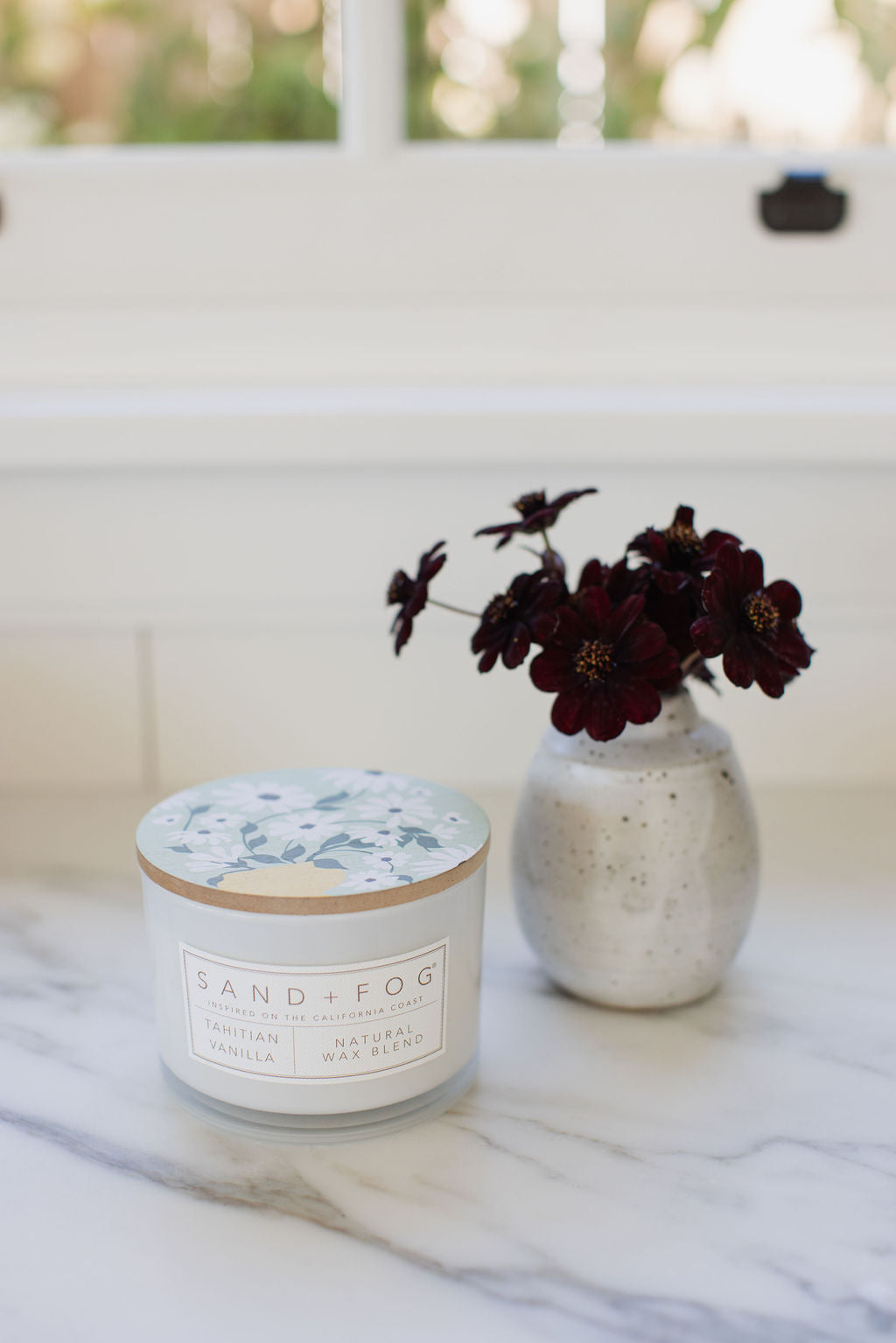 Aromatic Tahitian Vanilla 12 oz scented candle