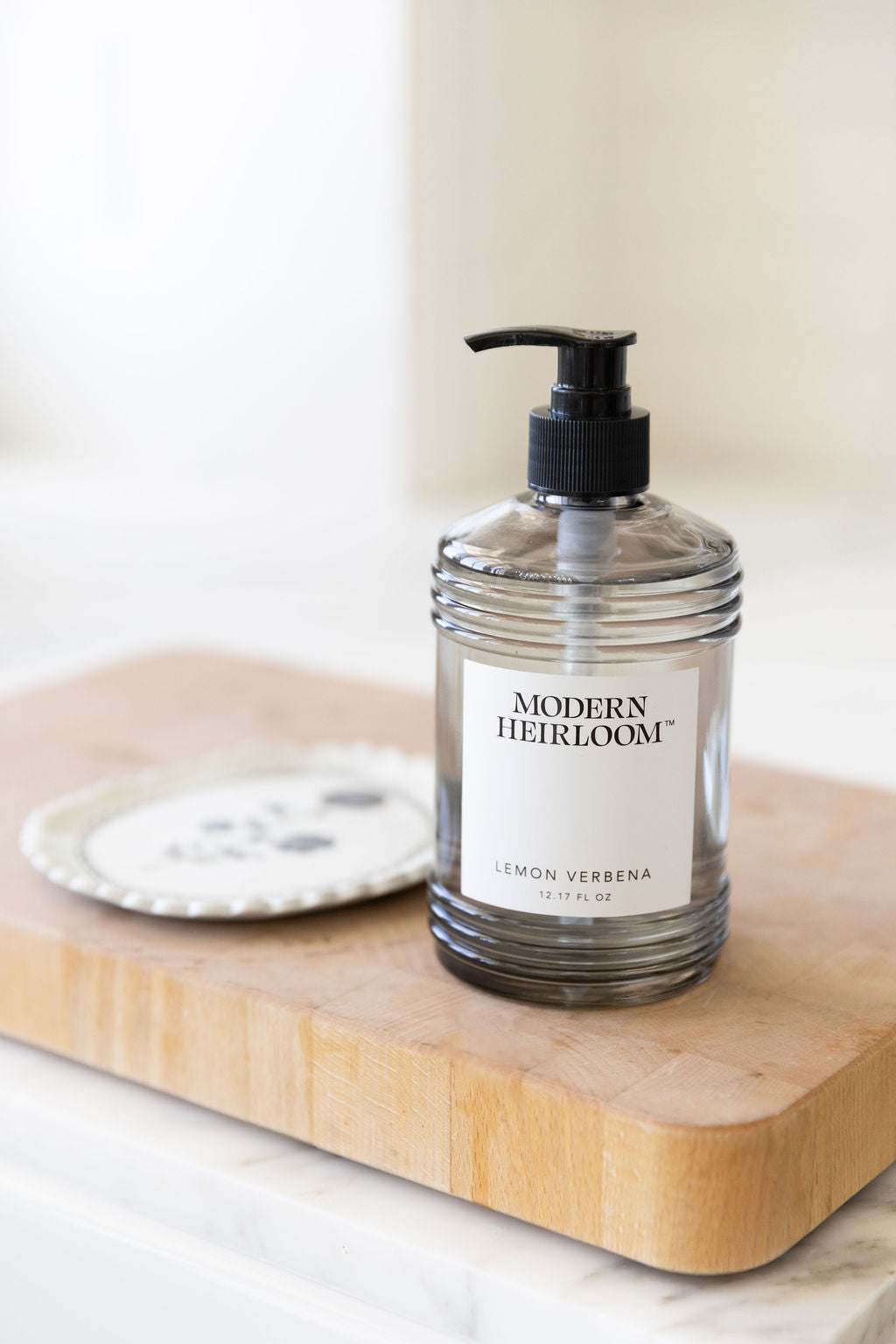 Luxury Lemon Verbena Modern Heirloom 12.17 oz Liquid Hand Soap