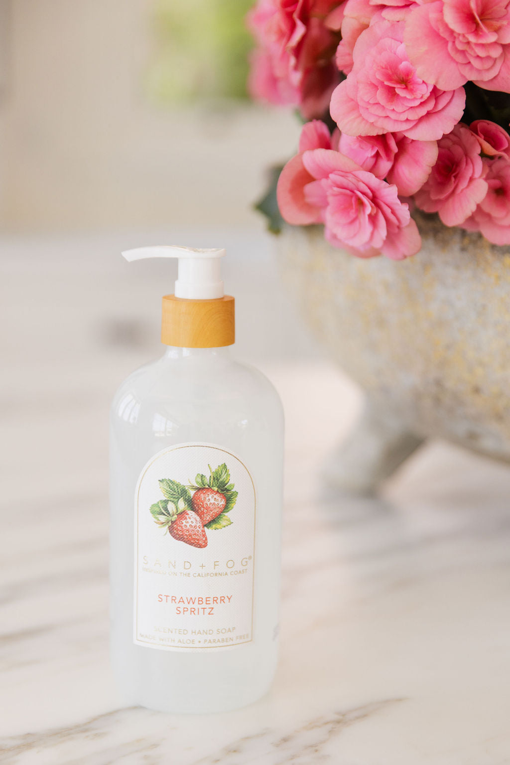 Luxury Strawberry Spritz 15.7oz Liquid Hand Soap