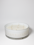 Aromatic Vanilla Sandalwood 34 oz scented candle