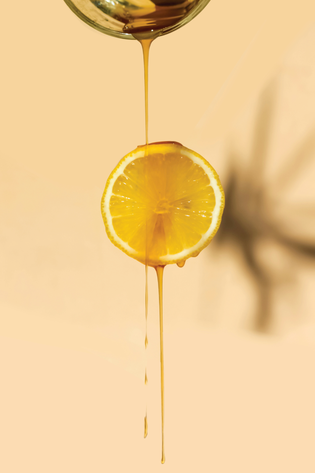 Aromatic Sweet Lemon 12 oz scented candle