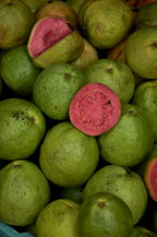 Aromatic Paradise Guava 12 oz scented candle