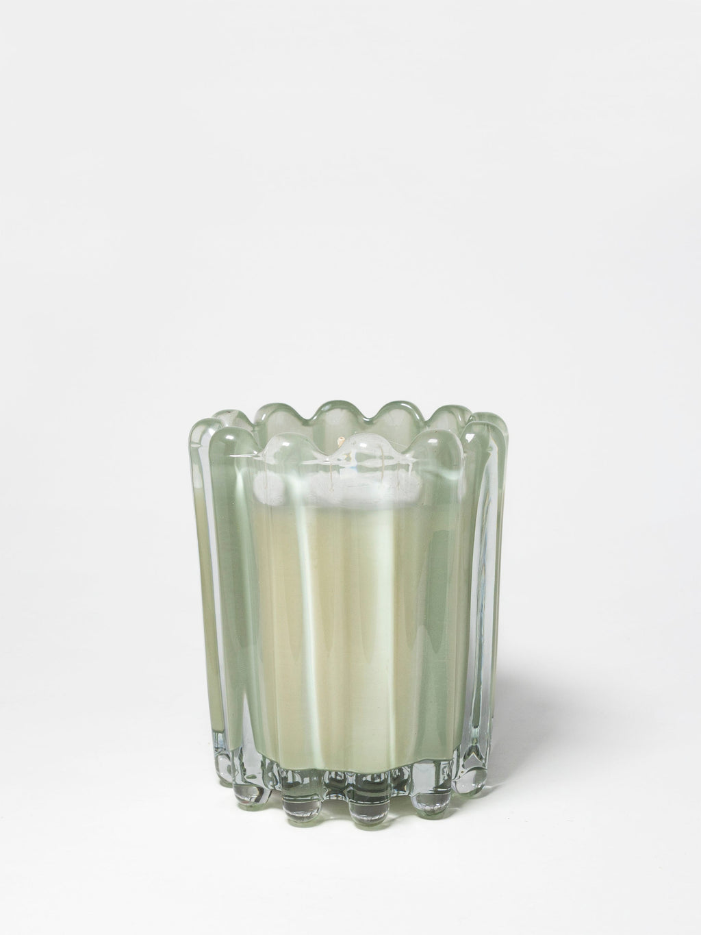Aromatic Pistachio Dream 8.5 oz scented candle