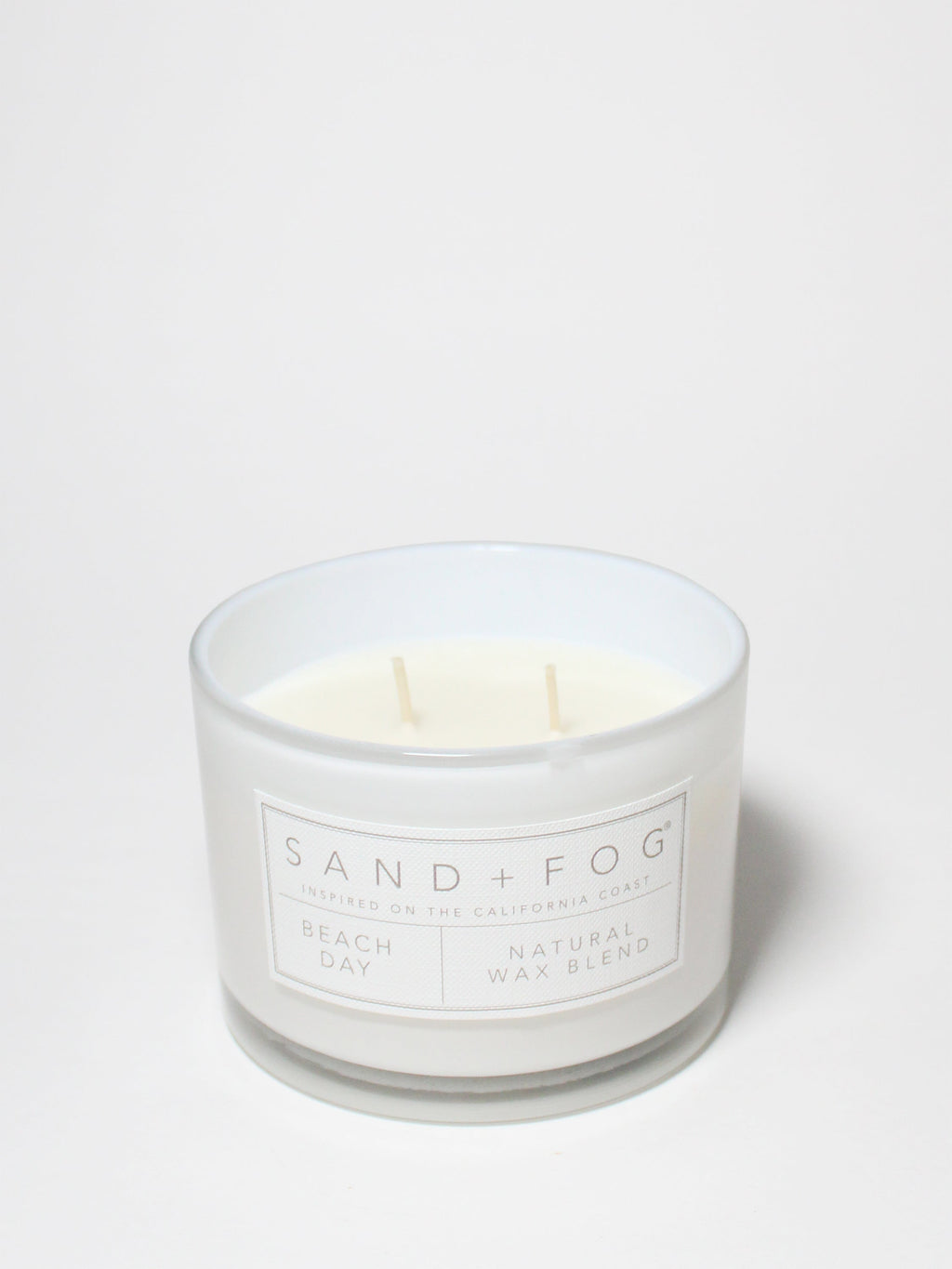 Aromatic Beach Day 12 oz scented candle