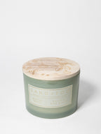 Aromatic Winter White 12 oz scented candle