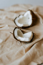 Aromatic Coconut Cream 10 oz scented candle