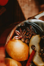 Aromatic Spiced Cider 12 oz scented candle